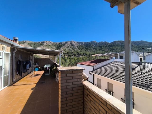 8 Zimmer Haus zu verkaufen in Villena mit Garage - 289.000 € (Ref: 10182199)