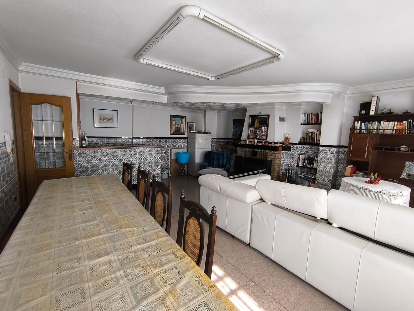 8 sovrum Hus till salu i Villena med garage - 289 000 € (Ref: 10182199)