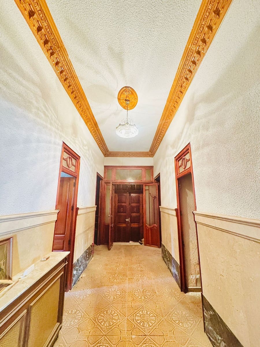 10 Zimmer Haus zu verkaufen in Pinoso mit Garage - 350.000 € (Ref: 10183225)