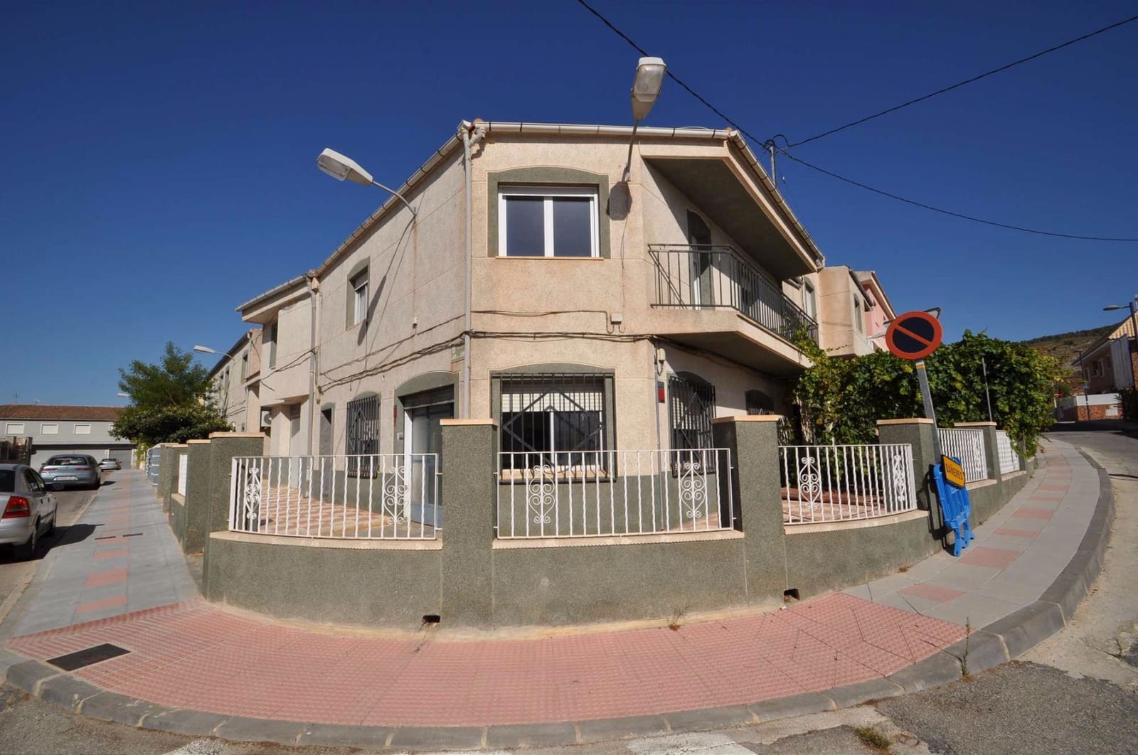 3 soverom Hus til salgs i Ibi med garasje - € 265 000 (Ref: 3174357)
