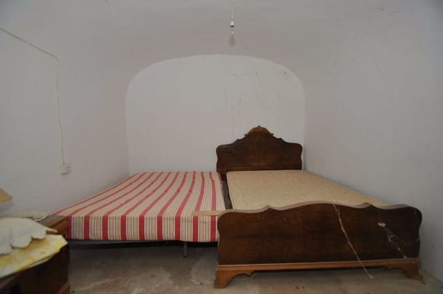 3 chambre Maison Troglodyte à vendre à La Zarza, Jumilla avec garage - 85 000 € (Ref: 3339731)