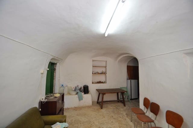 3 slaapkamer Grotwoning te koop in La Zarza, Jumilla met garage - € 85.000 (Ref: 3339731)