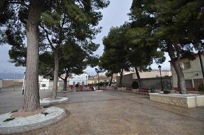 Grunde uden byggetilladelser til salg i Torre del Rico, Jumilla - € 60.000 (Ref: 3564162)