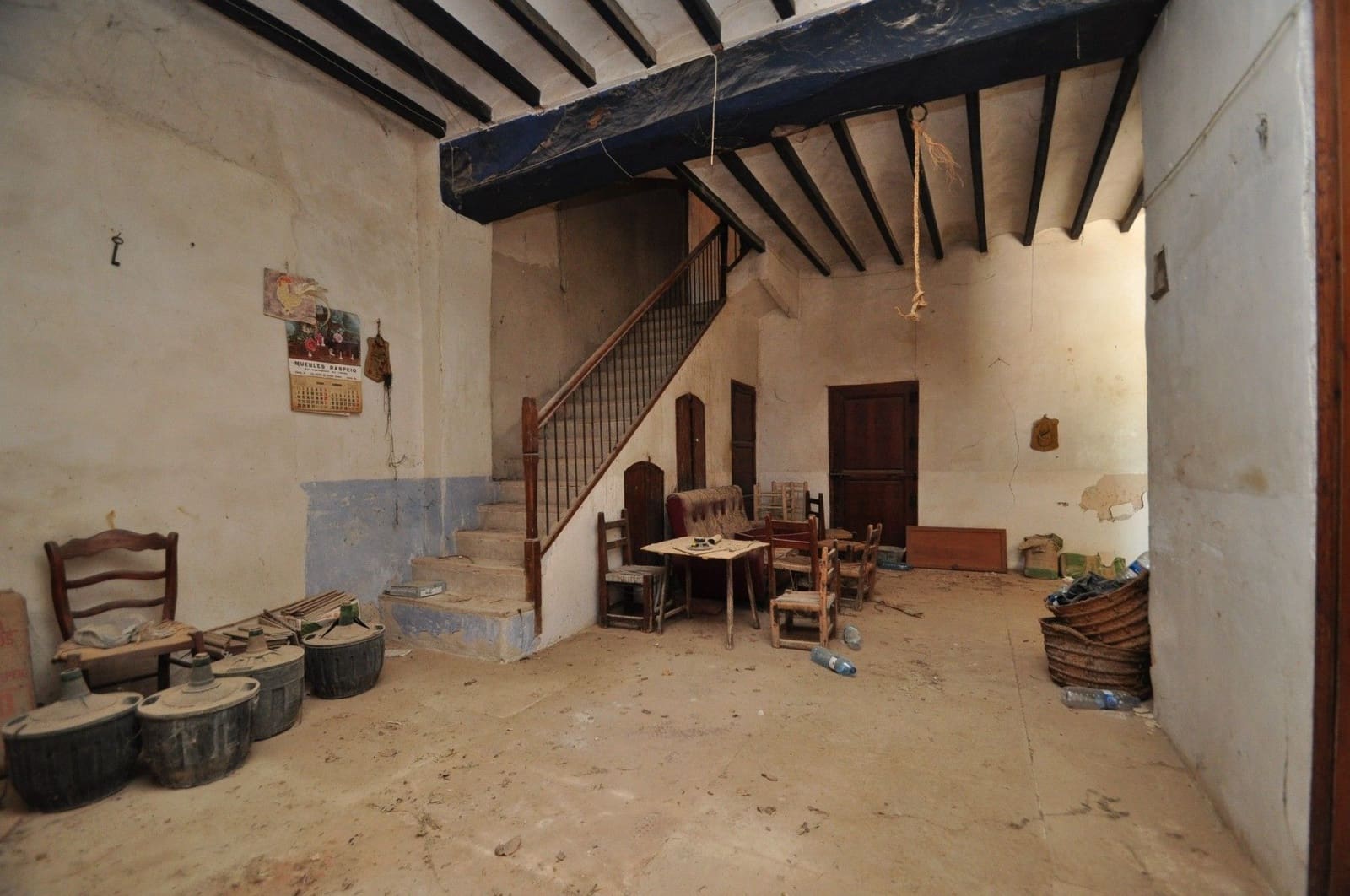 5 bedroom Finca/Country House for sale in Jumilla - € 89,950 (Ref: 4095448)