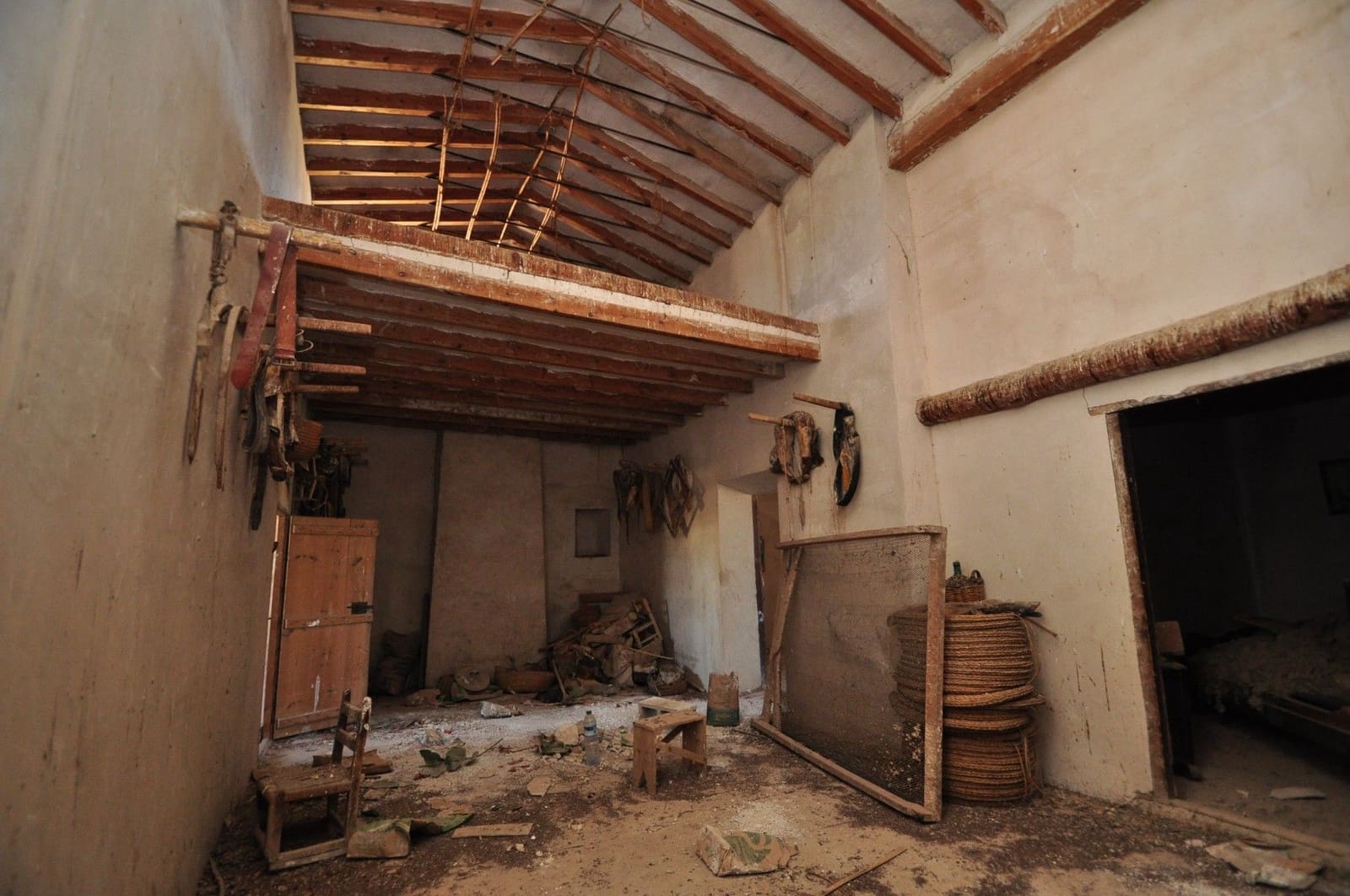 5 bedroom Finca/Country House for sale in Jumilla - € 89,950 (Ref: 4095448)
