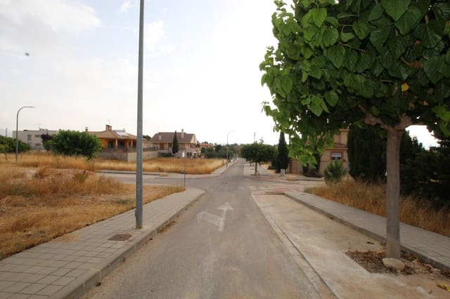 Terre non Aménagée à vendre à Caudete - 54 995 € (Ref: 6965448)