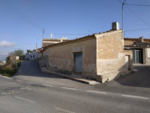 5 soveværelse Byhus til salg i Pinoso - € 86.000 (Ref: 6997331)