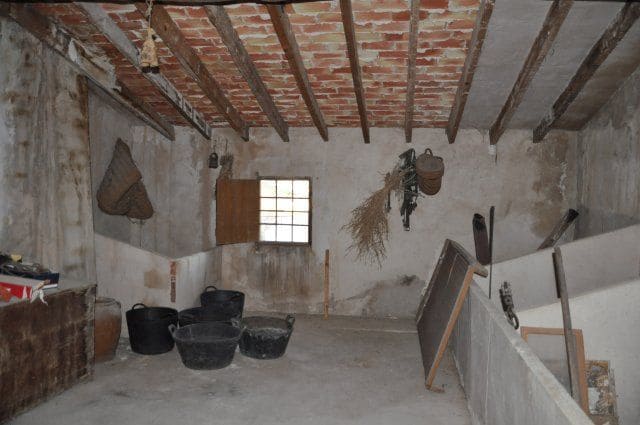 5 soveværelse Byhus til salg i Pinoso - € 86.000 (Ref: 6997331)