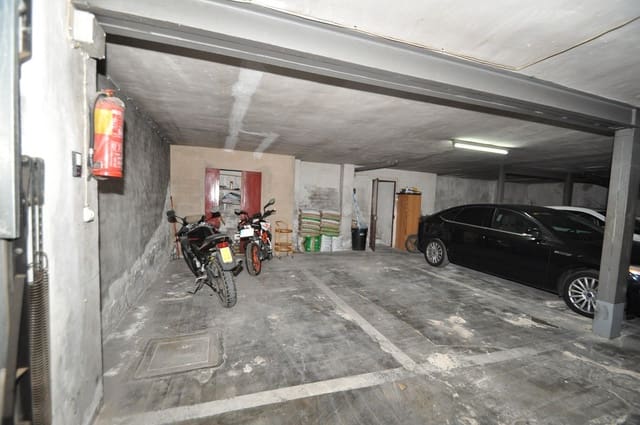Autotalli myytävänä paikassa Pinoso - 70 000 € (Ref: 7280972)