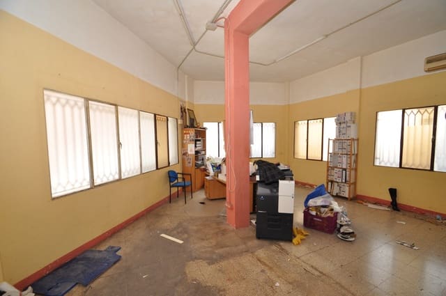Local Comercial en Petrel / Petrer en venta - 74.995 € (Ref: 7358748)
