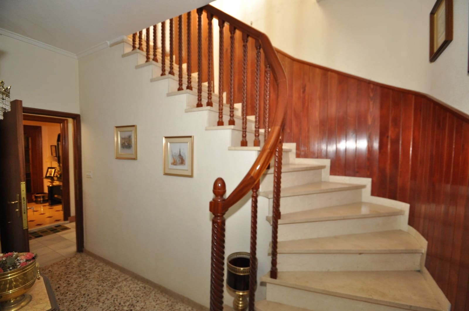 12 soverom Hus til salgs i Petrel / Petrer med garasje - € 1 575 000 (Ref: 7362936)