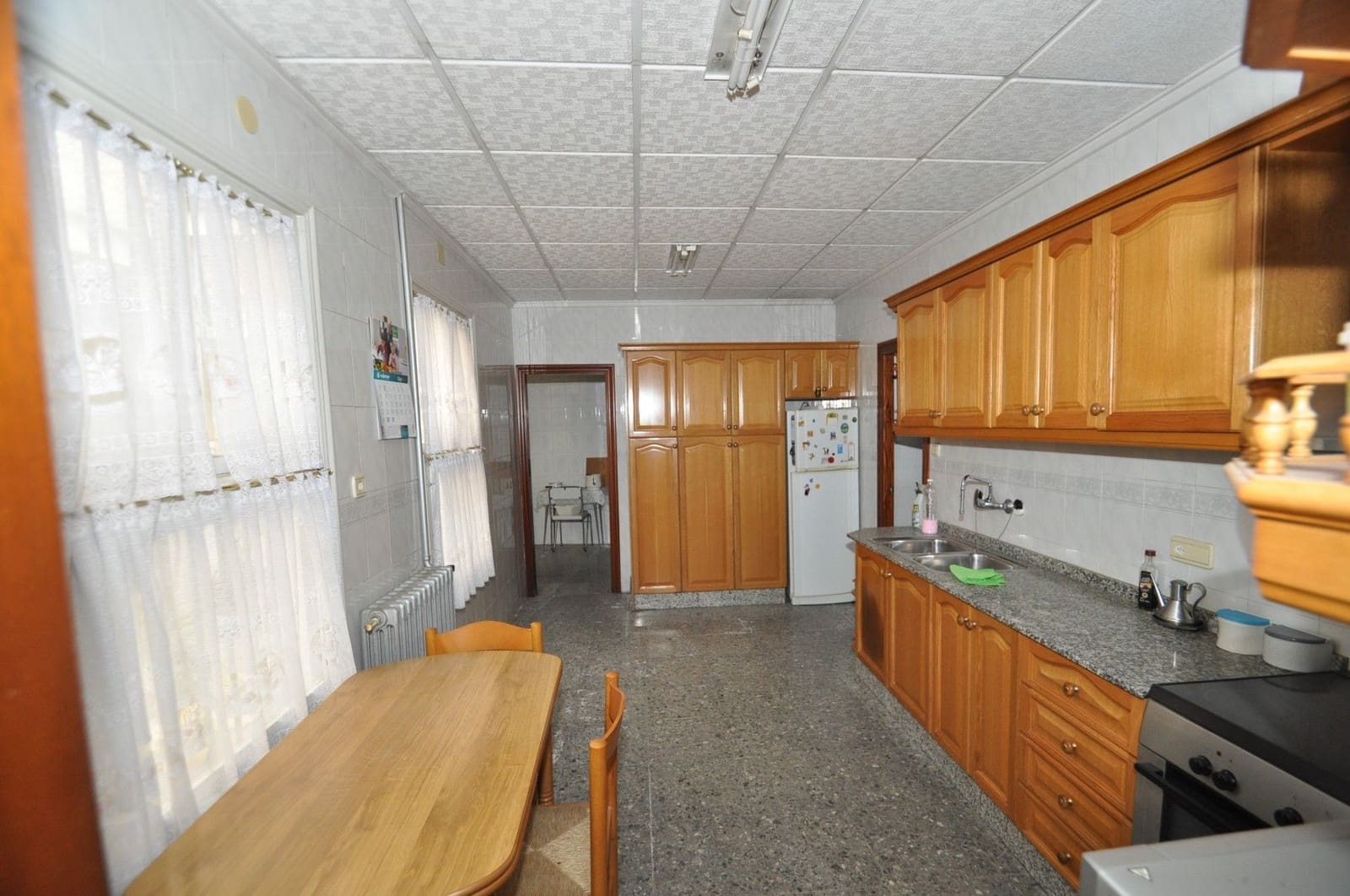 12 bedroom Townhouse for sale in Petrel / Petrer with garage - € 1,575,000 (Ref: 7362936)