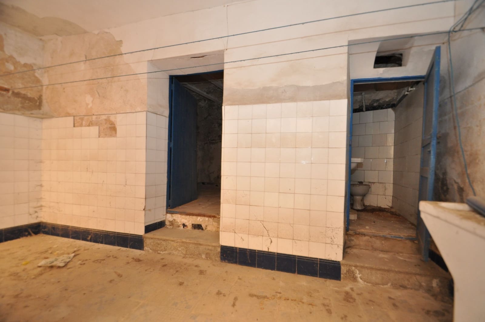 5 Zimmer Haus zu verkaufen in Monovar / Monover - 79.999 € (Ref: 8393409)