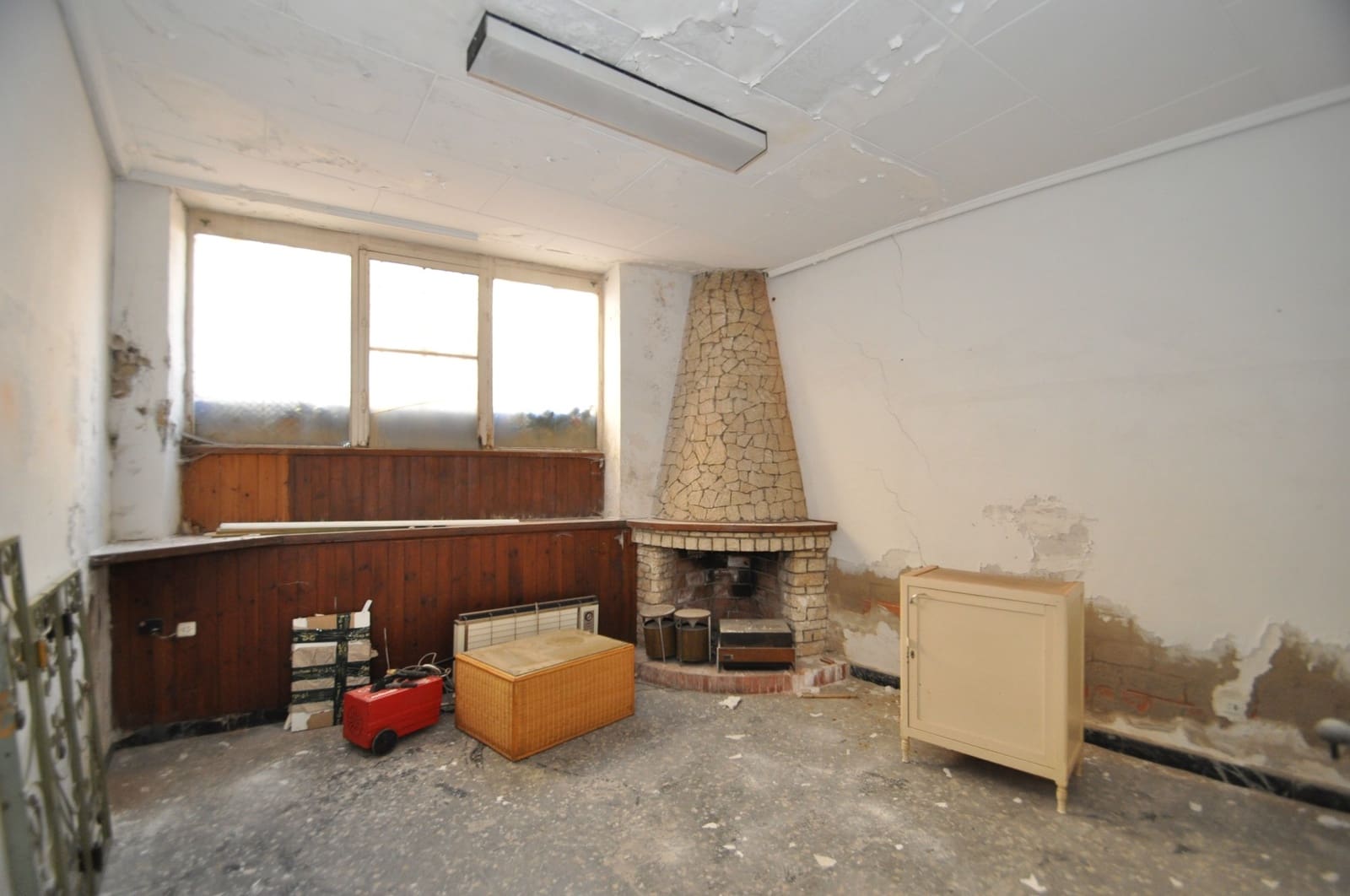 5 Zimmer Haus zu verkaufen in Monovar / Monover - 79.999 € (Ref: 8393409)
