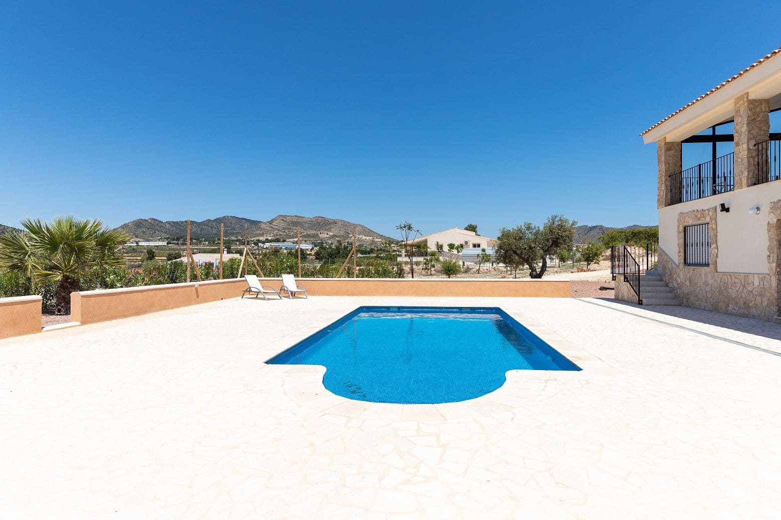 5 camera da letto Villa in vendita in La Romana con piscina - 404.995 € (Rif: 8402587)