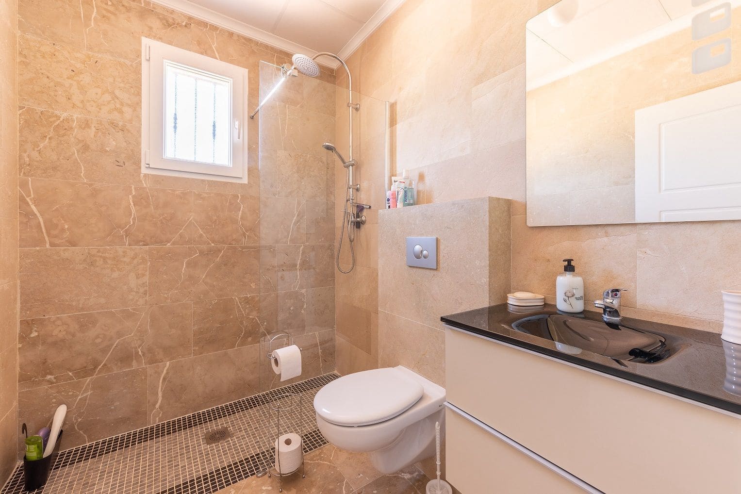 5 camera da letto Villa in vendita in La Romana con piscina - 404.995 € (Rif: 8402587)