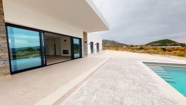 3 sypialnia Willa na sprzedaż w La Romana z basenem garażem - 449 995 € (Ref: 8405710)