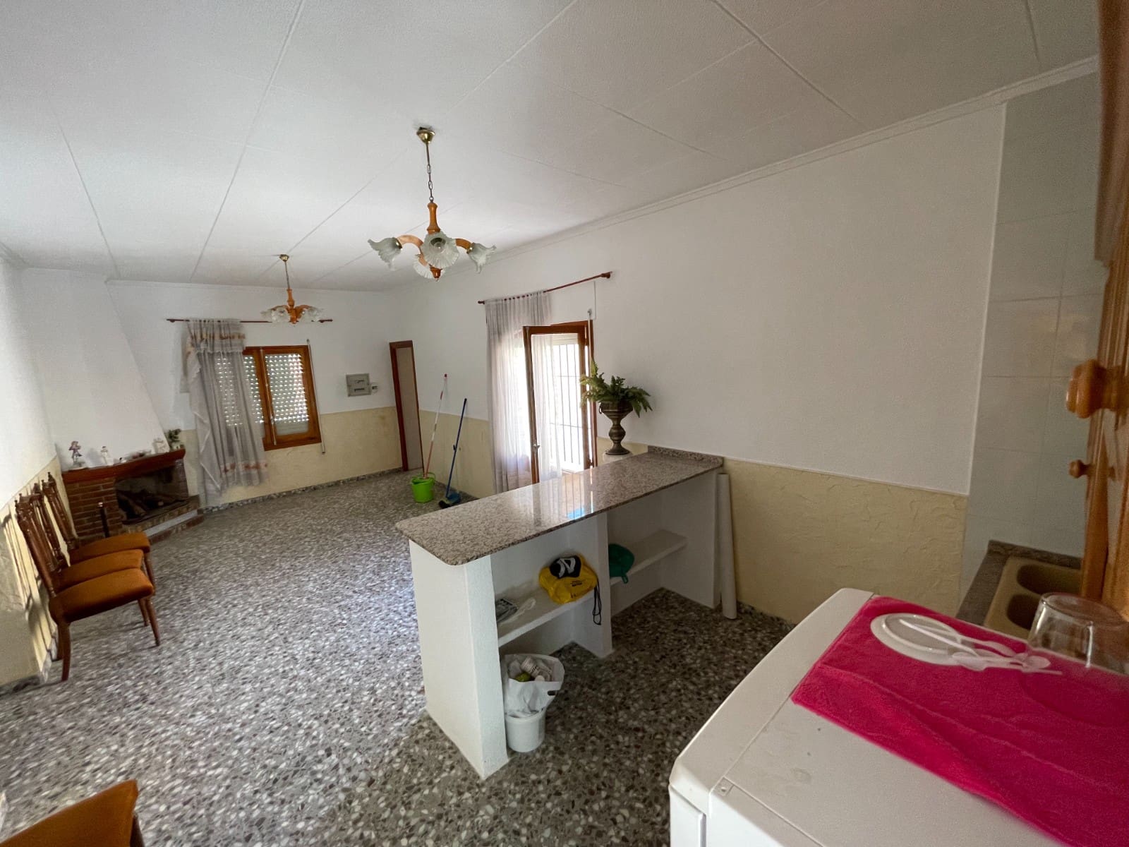 2 quarto Moradia para venda em Redovan com piscina garagem - 679 000 € (Ref: 8452841)