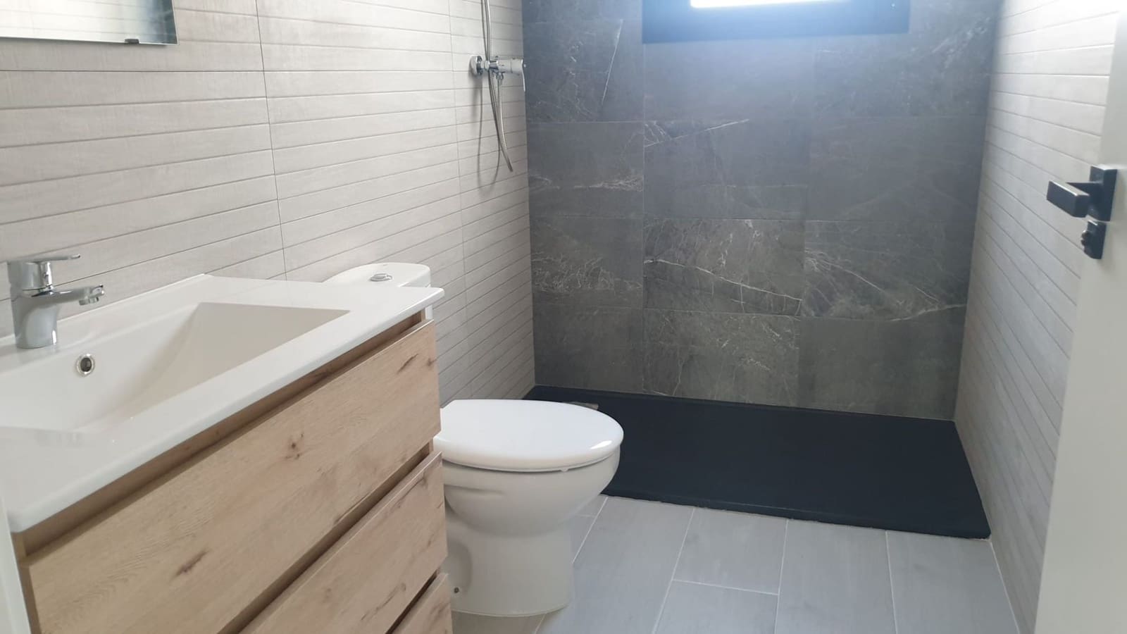3 soveværelse Villa til salg i Pinoso med swimmingpool - € 314.995 (Ref: 8528282)