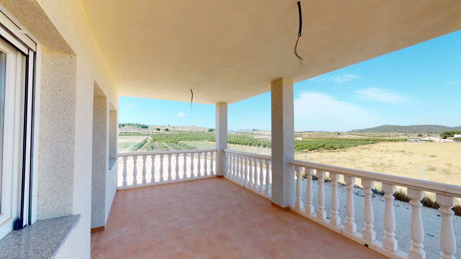 3 soveværelse Villa til salg i Pinoso med swimmingpool - € 314.995 (Ref: 8528282)
