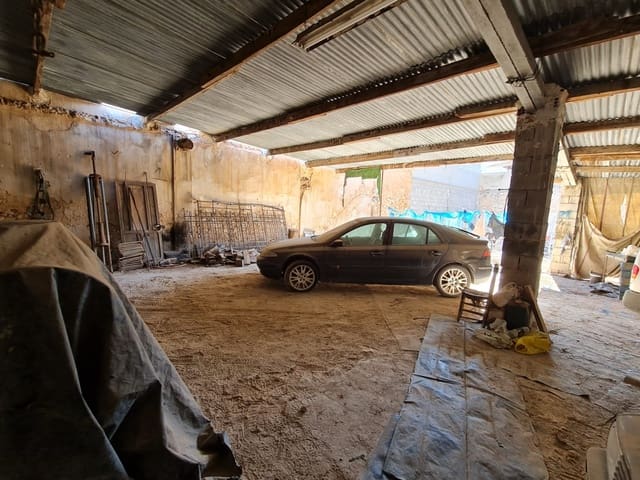 Mark till salu i Pinoso - 184 995 € (Ref: 8533283)