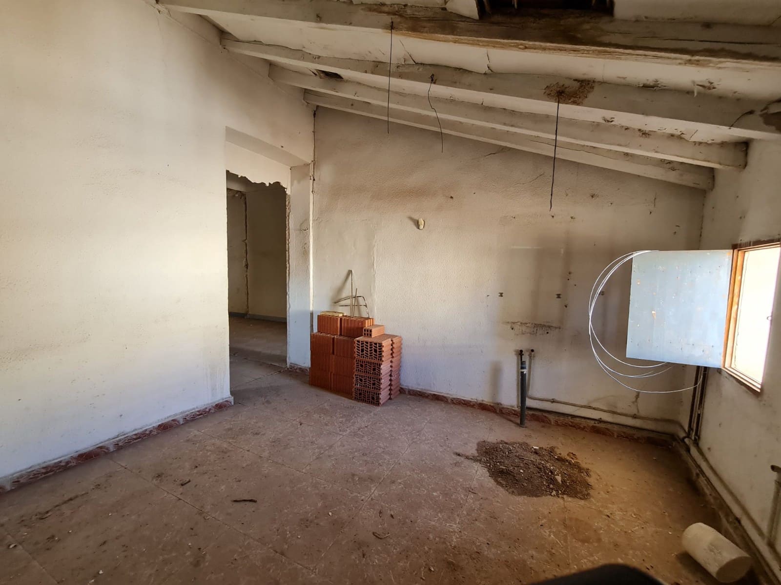 3 makuuhuone Omakotitalo myytävänä paikassa Pinoso - 149 995 € (Ref: 8580515)
