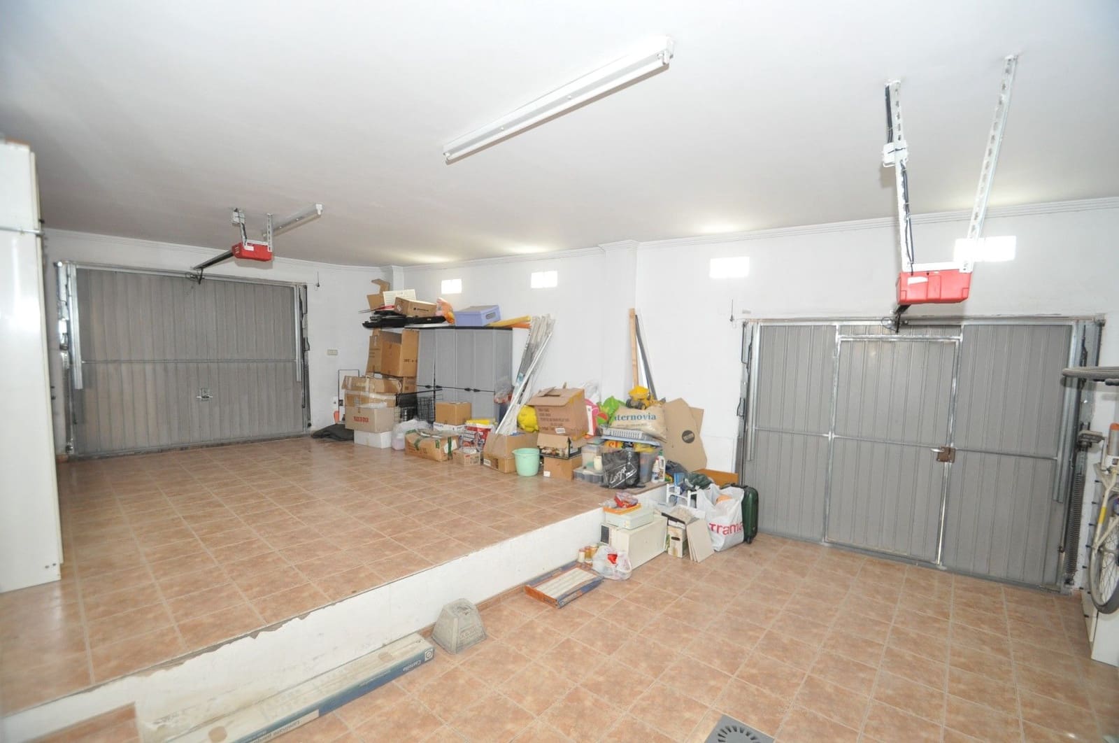 5 bedroom Villa for sale in L'Alguena / Alguenya with garage - € 272,995 (Ref: 8580523)