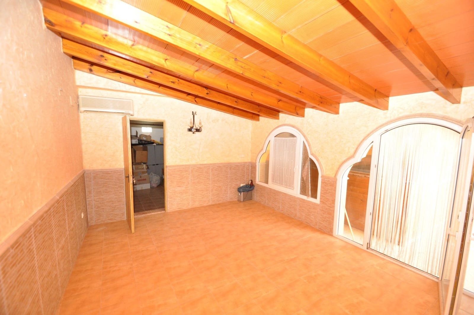 5 bedroom Villa for sale in L'Alguena / Alguenya with garage - € 272,995 (Ref: 8580523)