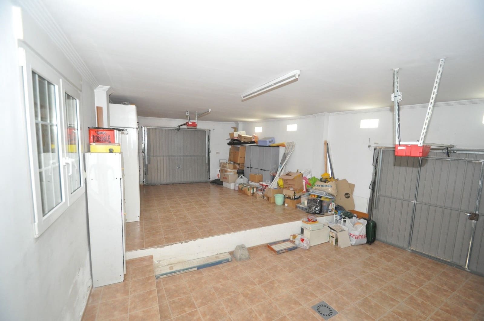 5 bedroom Villa for sale in L'Alguena / Alguenya with garage - € 272,995 (Ref: 8580523)
