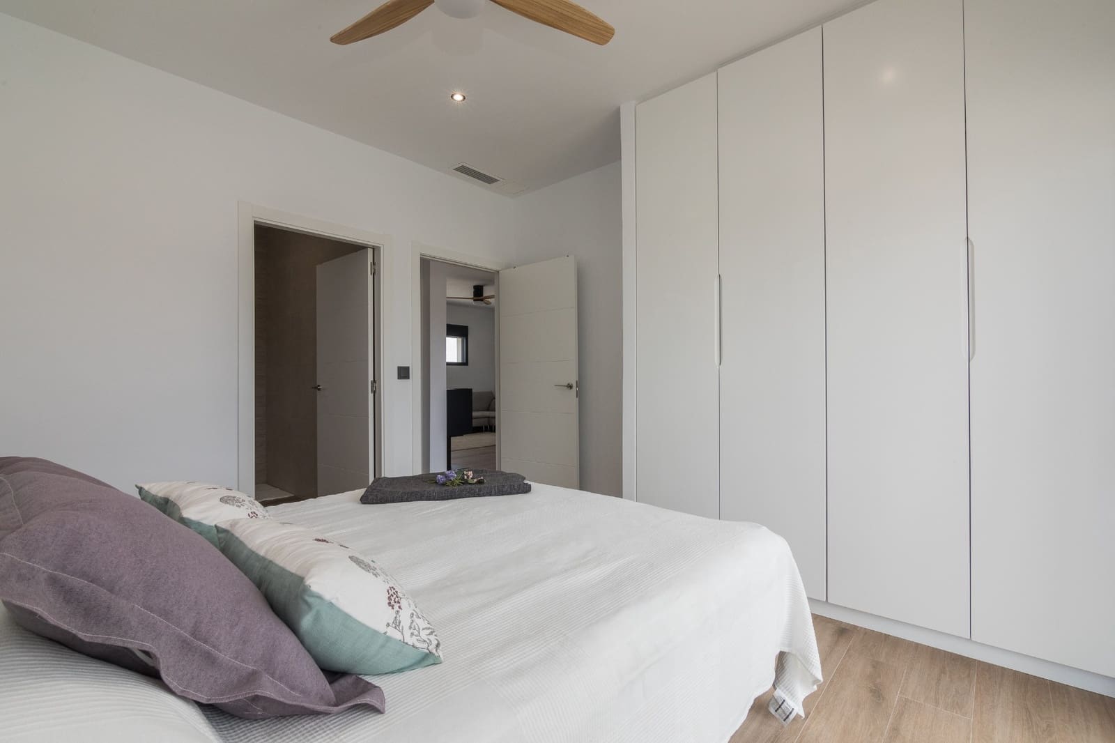 3 bedroom Villa for sale in Aspe with pool - € 265,000 (Ref: 8620746)