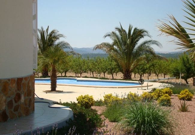 4 bedroom Villa for sale in Pinoso with pool - € 389,000 (Ref: 8620747)