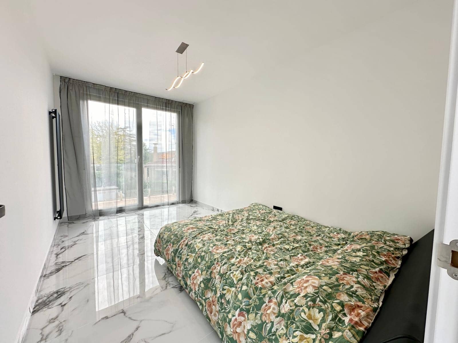 5 bedroom Villa for sale in Petrel / Petrer with pool - € 849,995 (Ref: 8620762)