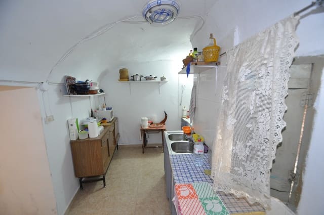 4 Zimmer Höhle zu verkaufen in Fortuna mit Garage - 79.995 € (Ref: 8638148)