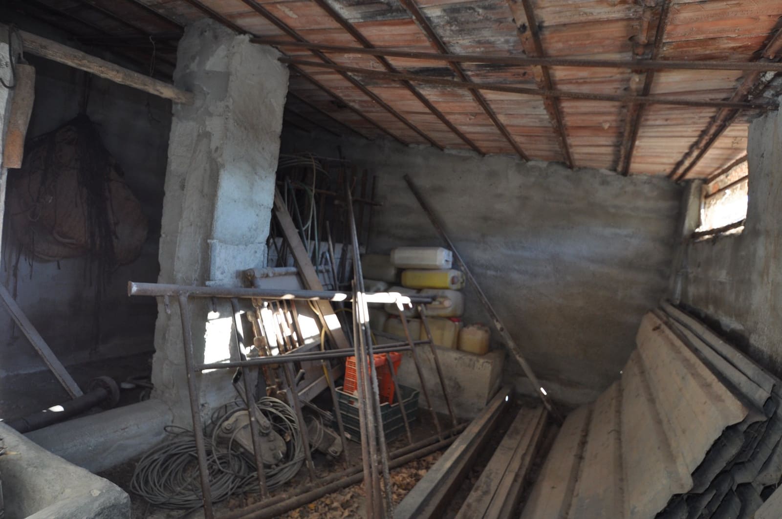 4 camera da letto Casa Grotta in vendita in Fortuna con garage - 79.995 € (Rif: 8638148)