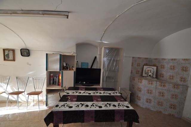4 Zimmer Höhle zu verkaufen in Fortuna mit Garage - 79.995 € (Ref: 8638148)