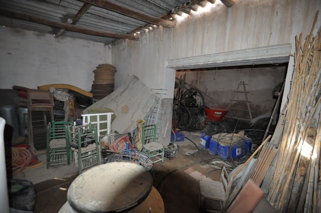 Garage til salg i Jumilla - € 70.000 (Ref: 8654173)