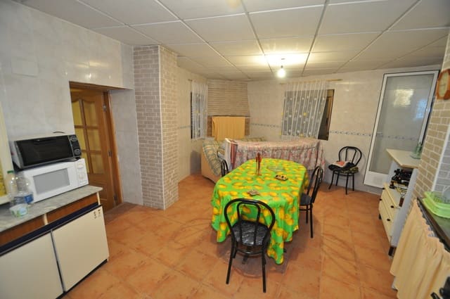 Casa de 4 habitaciones en Abanilla en venta - 69.995 € (Ref: 8659979)