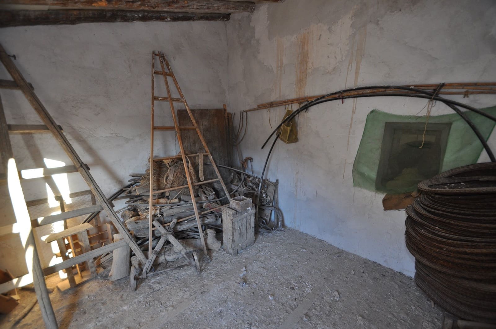 2 sypialnia Finka/Dom wiejski na sprzedaż w Fortuna - 50 000 € (Ref: 8788681)