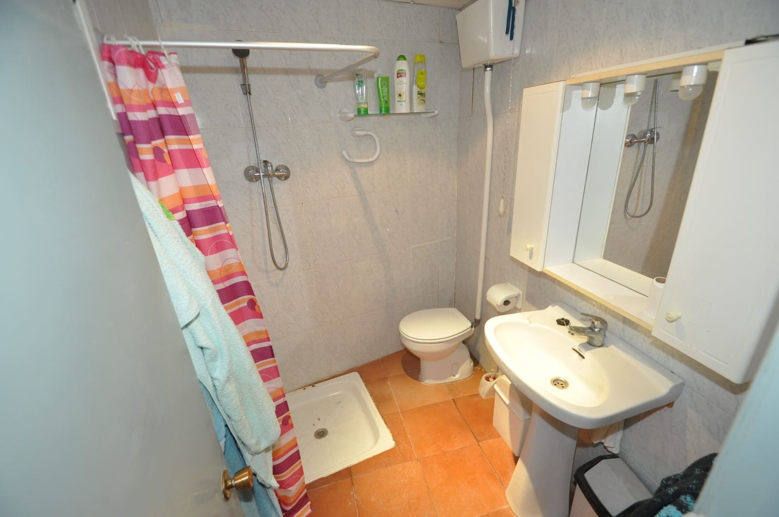 4 soverom Grottehus til salgs i Pinoso med garasje - € 135 995 (Ref: 8788682)