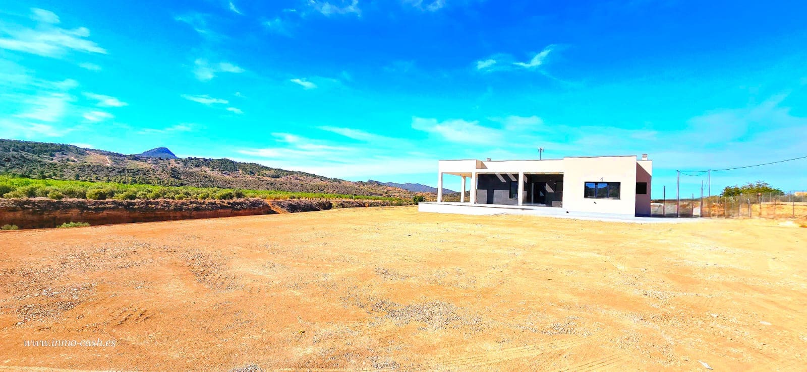 3 soverom Villa til salgs i Macisvenda - € 459 000 (Ref: 8796394)