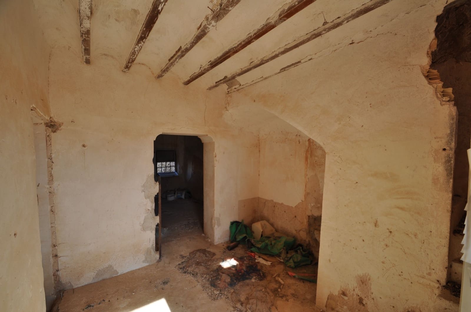 Finca/Country House for sale in Torre del Rico - € 34,995 (Ref: 8800206)