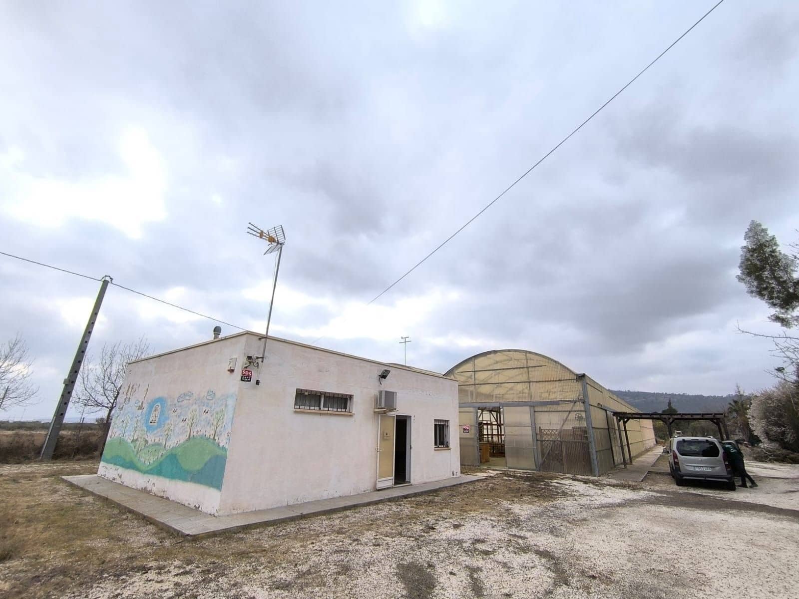 Commercial for sale in Aspe with garage - € 199,995 (Ref: 8834762)