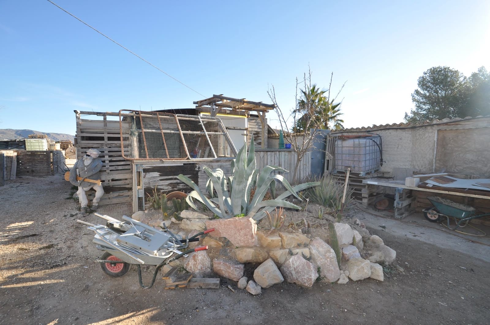 Grunde uden byggetilladelser til salg i Pinoso - € 19.995 (Ref: 8834772)