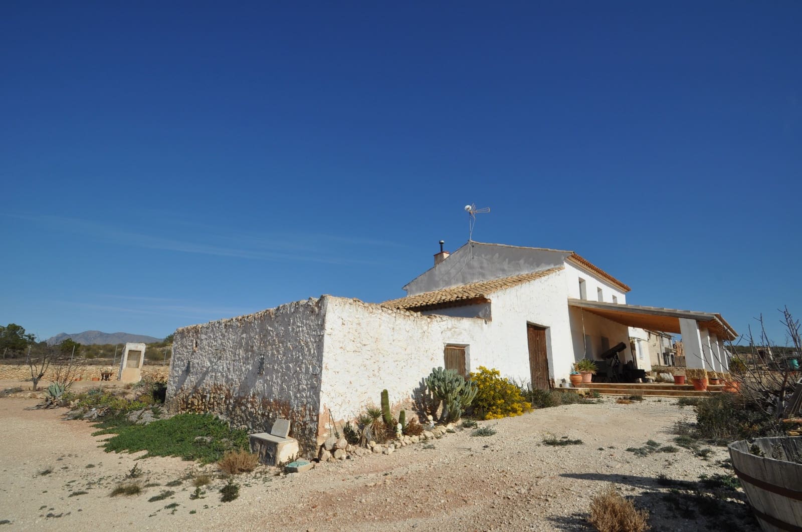 4 soveværelse Finca/Landehus til salg i Torre del Rico - € 250.000 (Ref: 8834868)