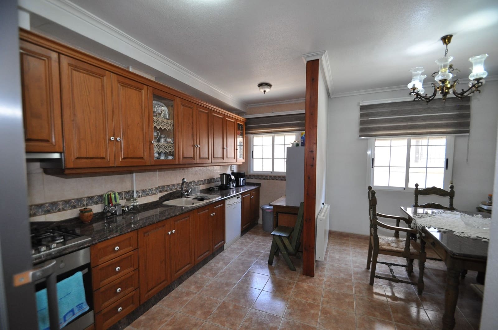 3 chambre Maison de Ville à vendre à Pinoso avec garage - 136 500 € (Ref: 8834873)