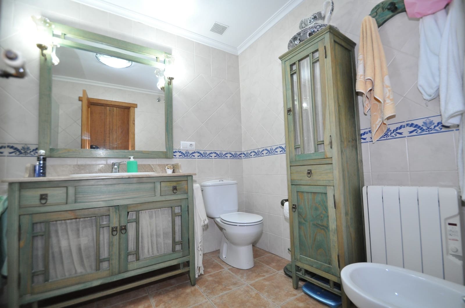 3 chambre Maison de Ville à vendre à Pinoso avec garage - 136 500 € (Ref: 8834873)