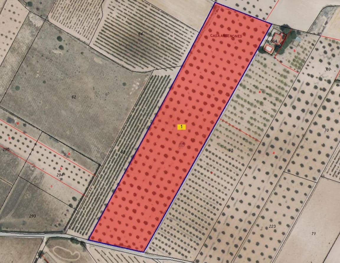 Mark till salu i Yecla - 84 000 € (Ref: 8845952)