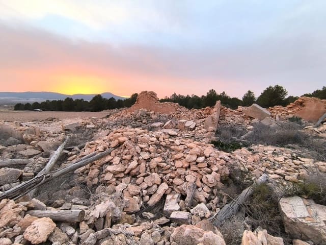 Terre non Aménagée à vendre à Yecla - 64 500 € (Ref: 8846010)
