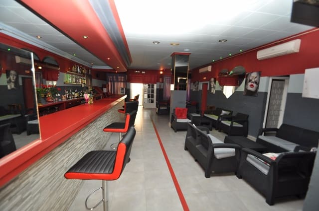 3 soverom Kommersiell til salgs i Pueblo, Calpe / Calp - € 299 995 (Ref: 8846898)