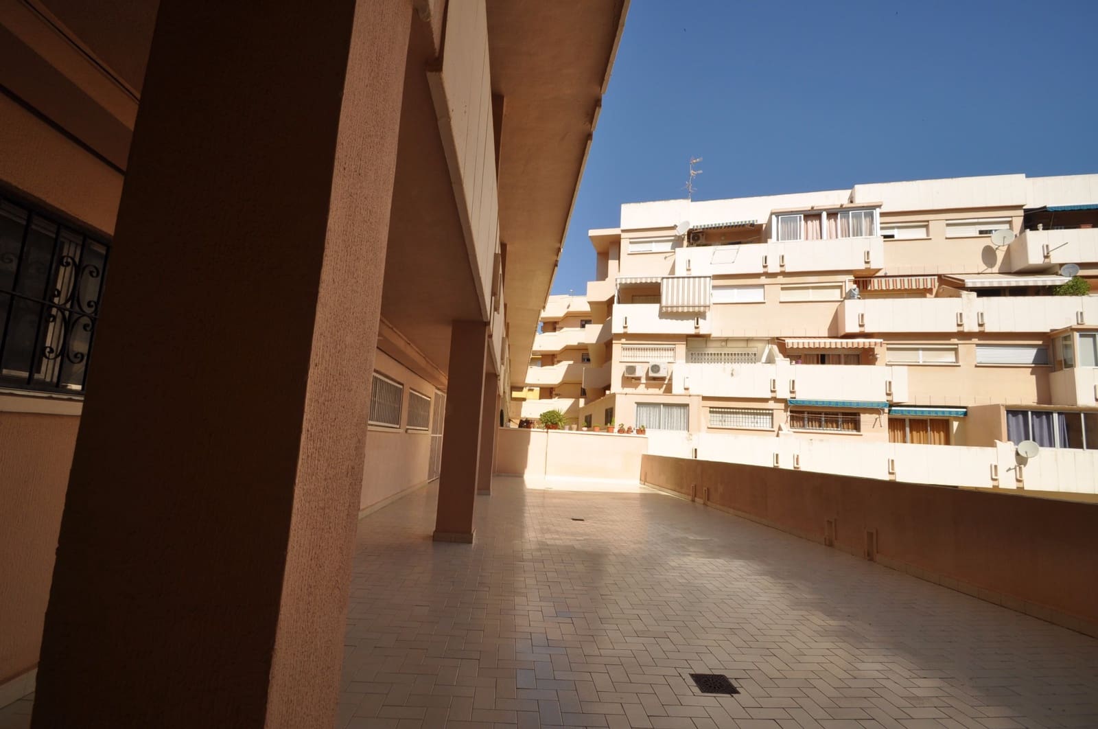 3 soverom Kommersiell til salgs i Calpe / Calp - € 299 995 (Ref: 8846898)